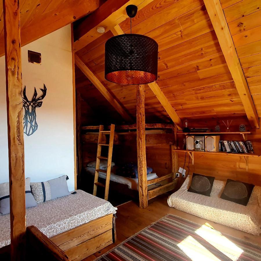 Chalet Les 3 Flocons Roure Exterior foto